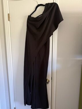 Black One-Shoulder Women’s jumpsuit